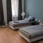 100 Qm Raumwunder Inmitten Der Altstadt Апартаменты