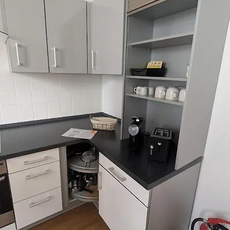 100 Qm Raumwunder Inmitten Der Altstadt Apartment