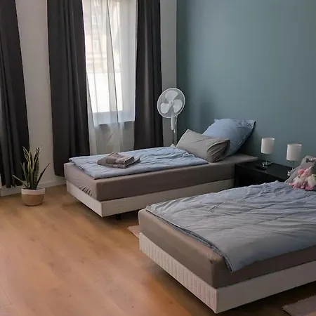 100 Qm Raumwunder Inmitten Der Altstadt Apartment