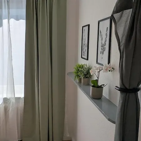 100 Qm Raumwunder Inmitten Der Altstadt Apartment *