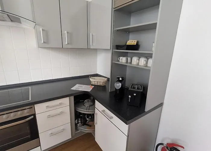 100 Qm Raumwunder Inmitten Der Altstadt Apartment